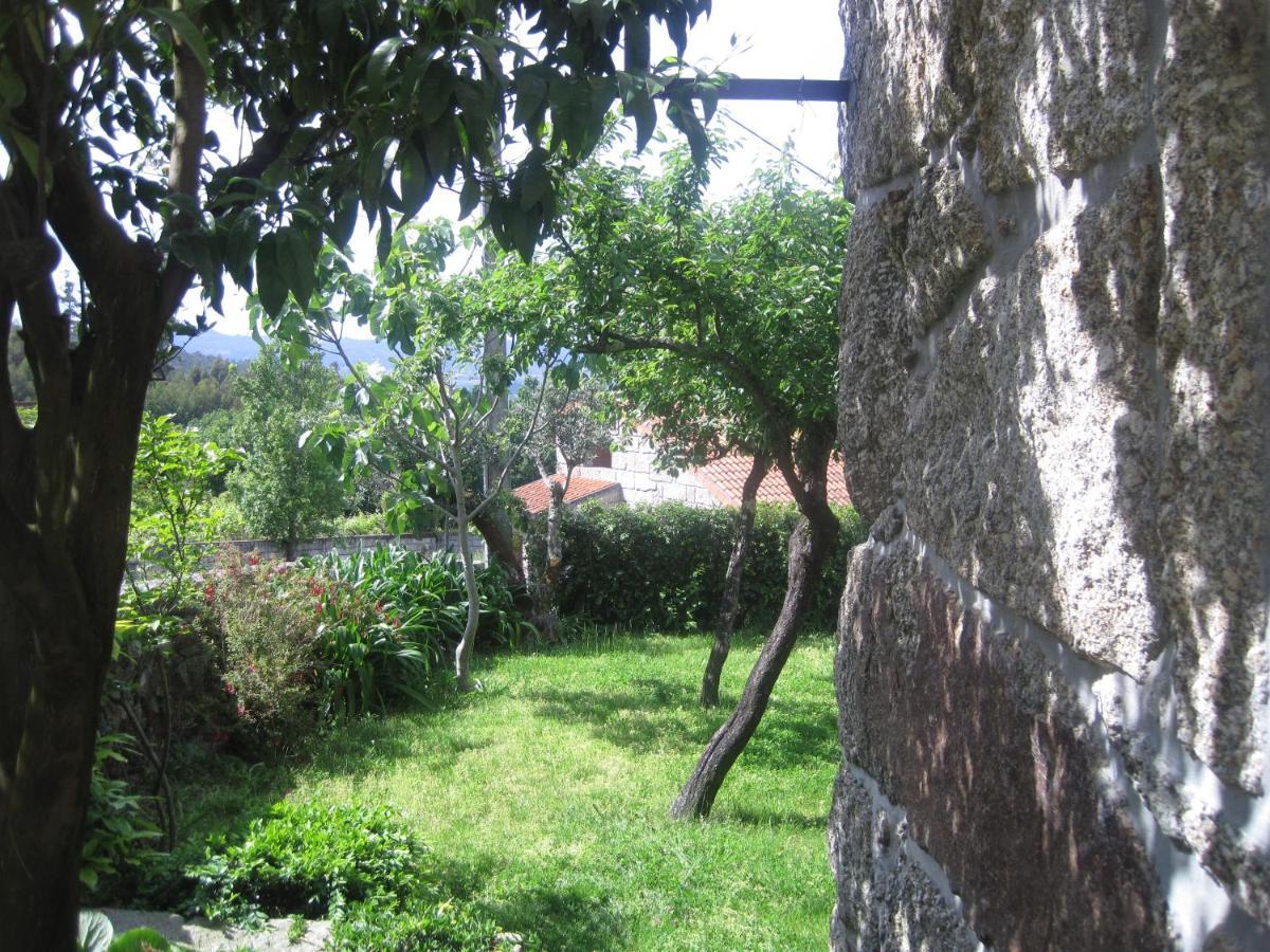 Casa Dos Bisavos- Slow Down Na Rota Do Romanico Porto Exterior photo